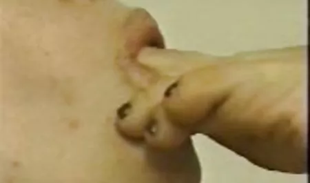 قبلة انا ديت سكس مصري عربي تويتر و الدليل الكامل