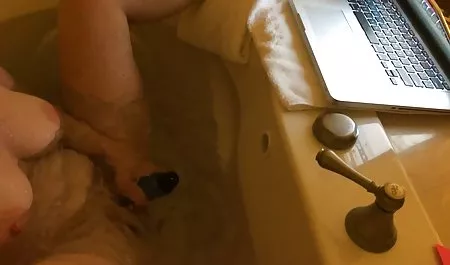 الجنس افلام سكس مصرى فيديو على الشاطئ