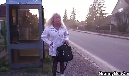 الآسيوية في سكس عربى مصرى فلاحى سن المراهقة فتاة يلعب